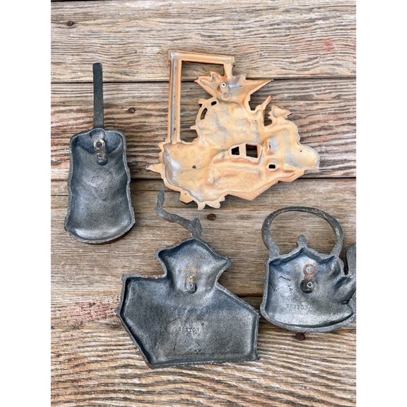 Vintage Cast Metal Kitchen Wall Decor Farmhouse Chippy - Picture 2 of 14